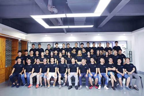 亦強(qiáng)軟件—一個(gè)有愛的大家庭期待你的到來圖片