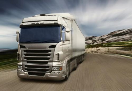 物流車隊(duì)管理系統(tǒng)提升貨物安全性圖片