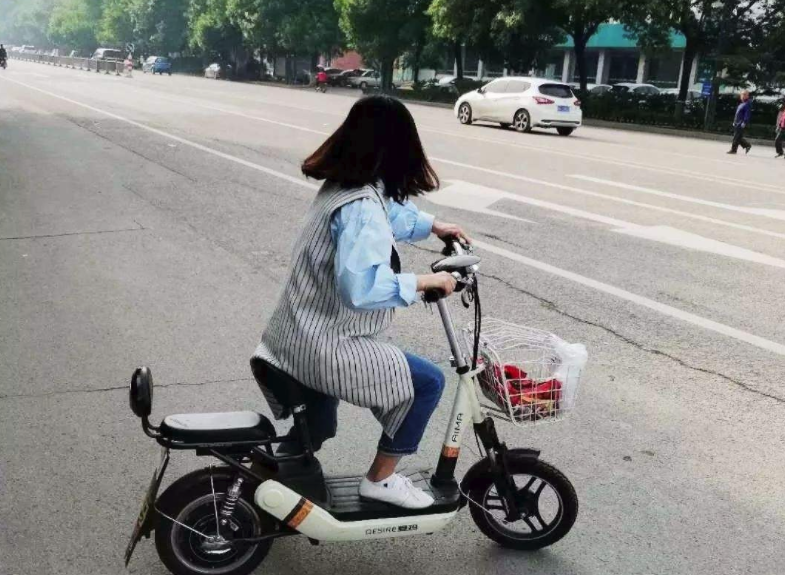 共享電動車